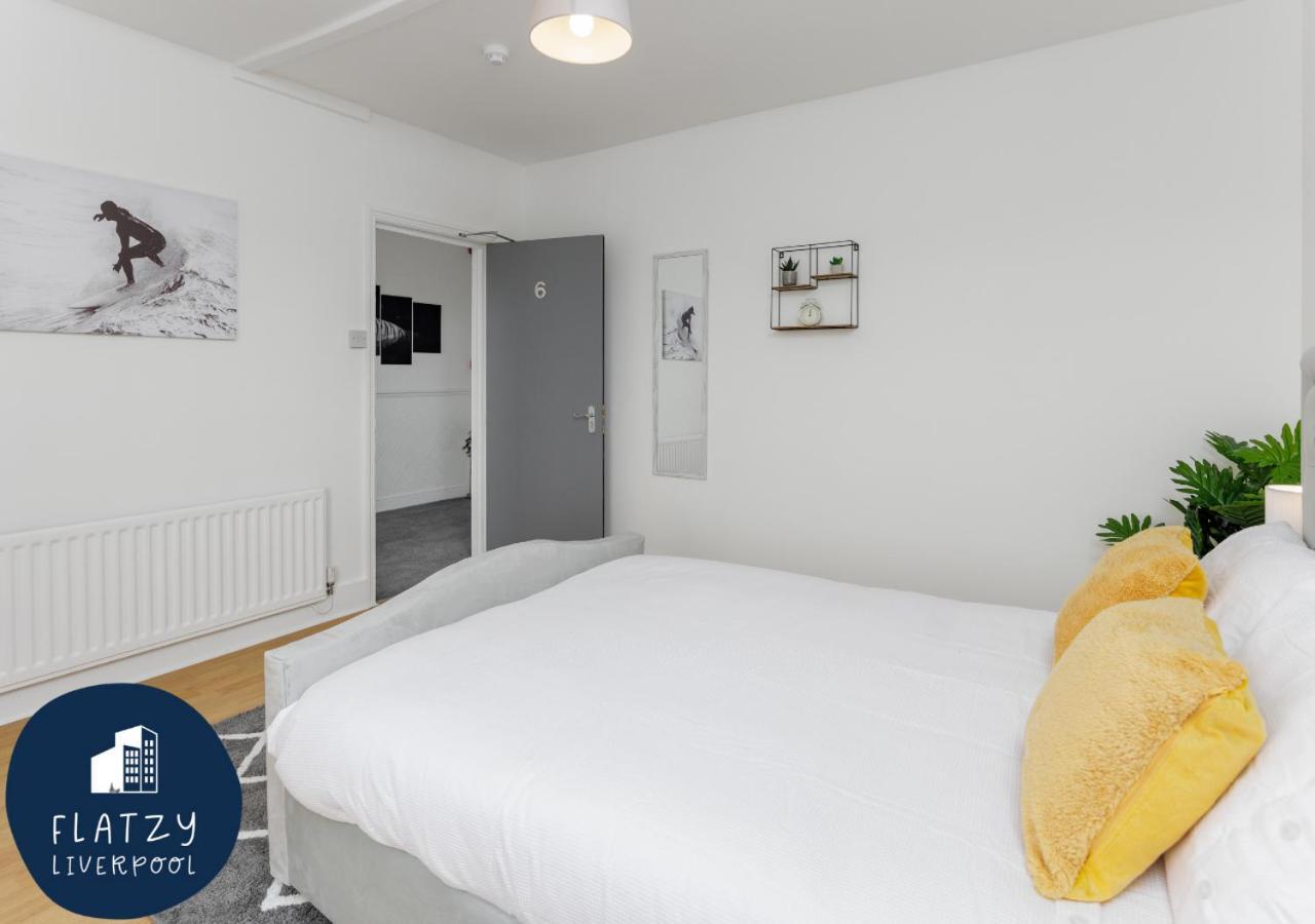 Flatzy - 6 Bed Oasis Close To Football Stadiums Liverpool Exteriér fotografie